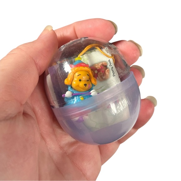 Winnie The Pooh Peek-a-Poo Circus Fun Tightrope Walking Pooh Charm Capsule Toy - Picture 4 of 7